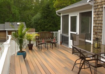 Composite Decks in Winter